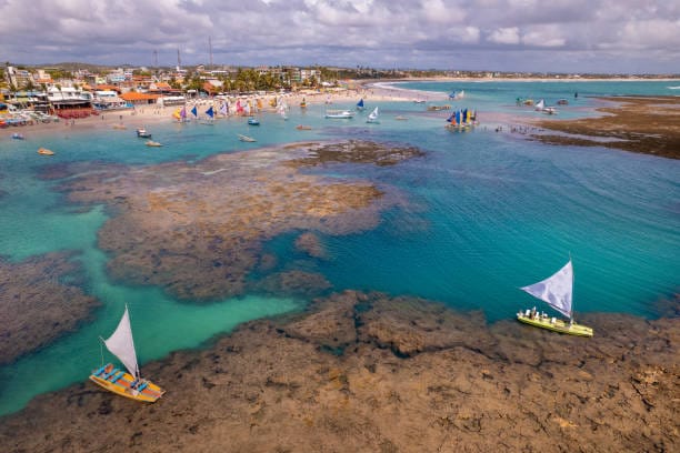 Porto de Galinhas beach is located in Pernambuco, in the municipality of Ipojuca, about 60 km from Recife