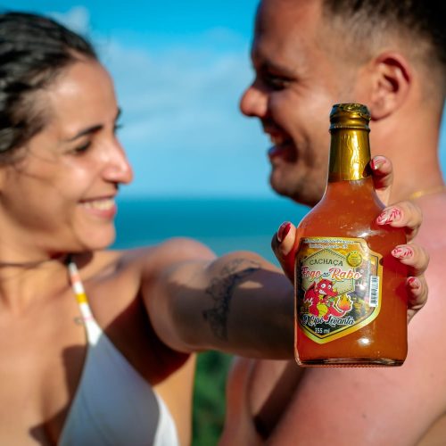 Entrada da Praia de Tambaba mostrando a divisão entre a área de naturismo e a área comum