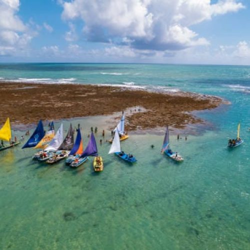Porto de Galinhas beach is located in Pernambuco, in the municipality of Ipojuca, about 60 km from Recife